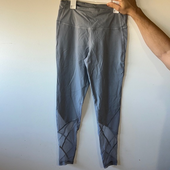 Victoria's Secret Gray Leggings - Picture 1 of 4